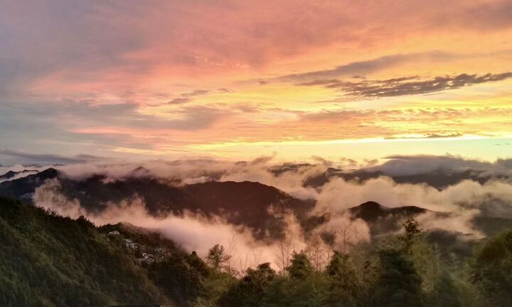 歙县霞坑镇：日落归山海  山海藏古韵