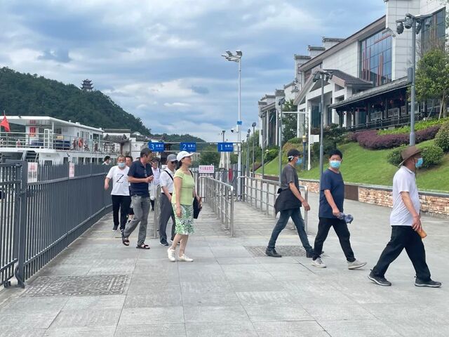 屯溪区：多措并举 按下旅游复苏“快进键”