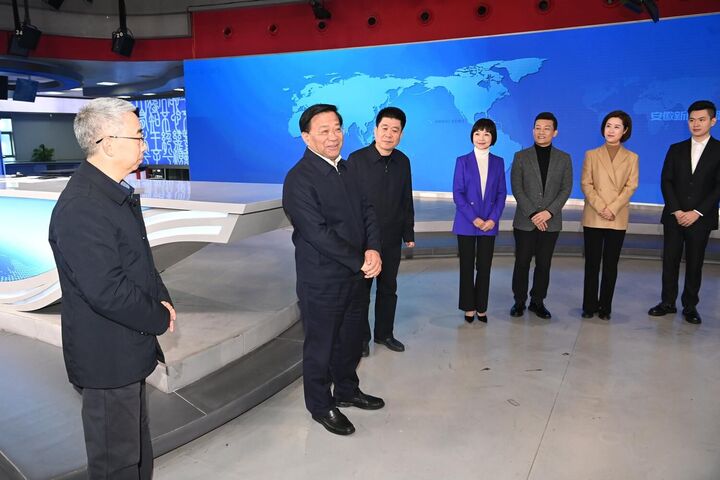 韩俊在调研宣传思想文化工作时强调 深入学习贯彻习近平文化思想 奋力开创全省宣传思想文化工作崭新局面