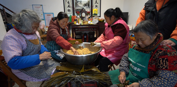 【网络中国节·春节】来洪坑体验地道年味！