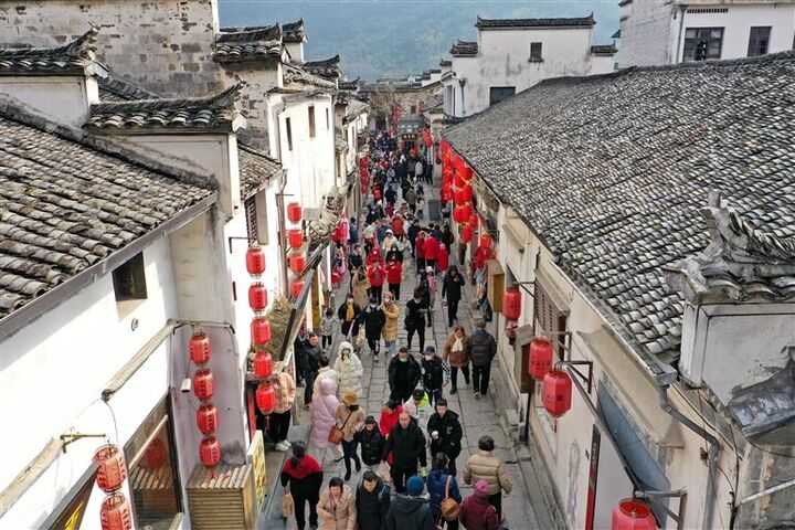 欢欢喜喜过大年