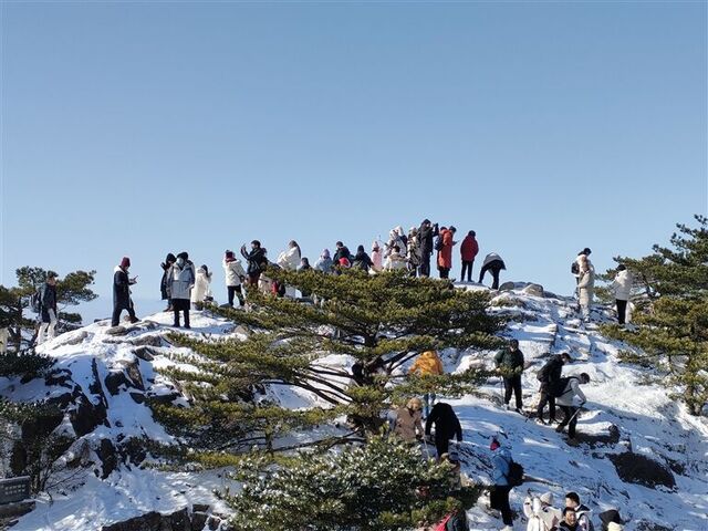 “兔”飞猛进强势回暖 黄山旅游喜迎春天
