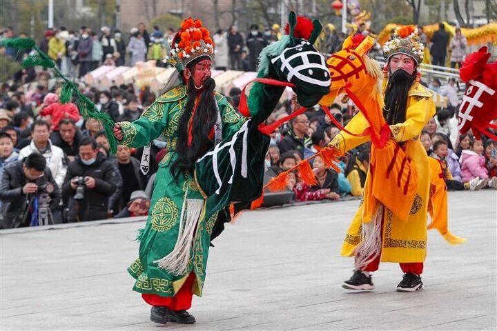 在非遗民俗里，遇见最美徽州年