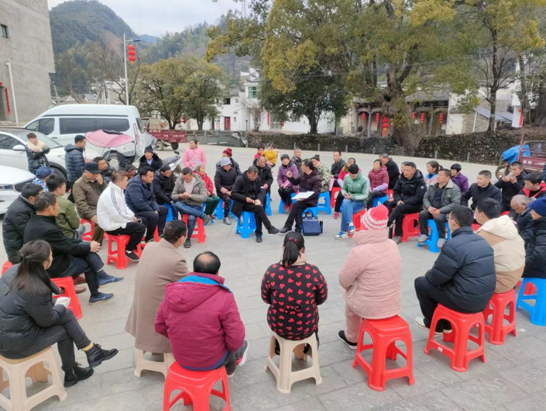  祁门县箬坑乡：“围炉煮茶”话民生