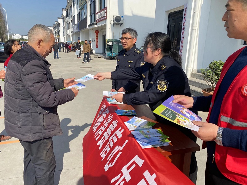 休宁县齐云山镇：提振消费信心，我们在行动