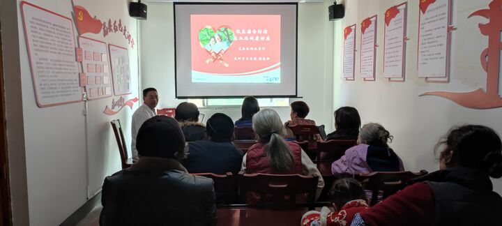 休宁县龙田乡：    上好“三门课”为老年课堂“提质增效”