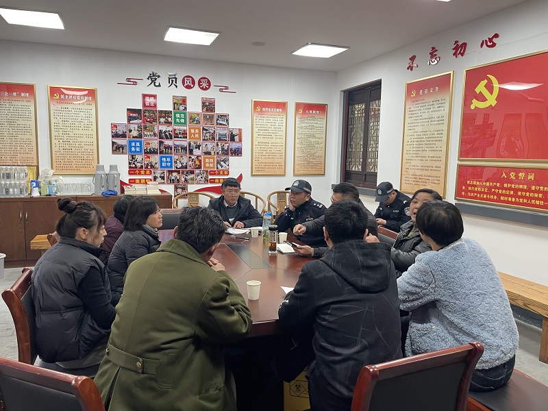 齐云山镇：土地纠纷闹邻里 人民调解化干戈