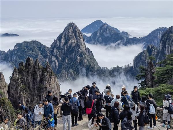 免门票 引游人