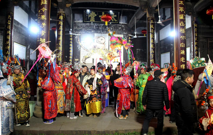非遗民俗点亮乡村 乡愁记忆代代相传